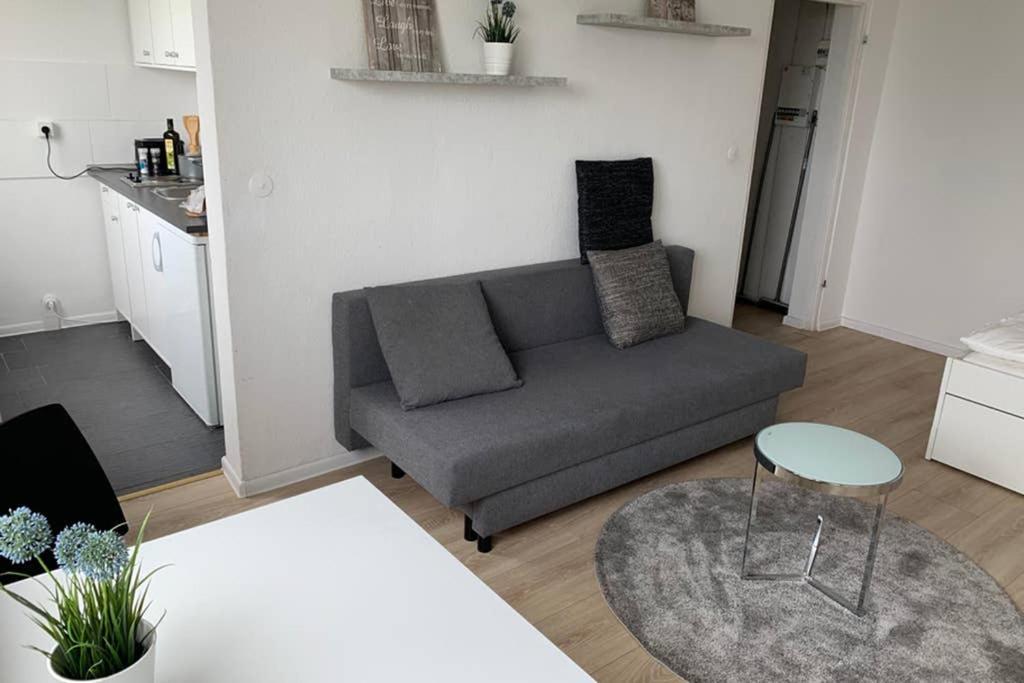 1 Zi-Whg, Netflix, Wifi, Kueche, 15Min Zum Zentrum Lipsia Esterno foto